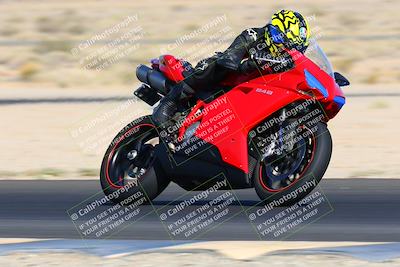 media/Jun-06-2021-TrackXperience (Sun) [[3a8160f73f]]/Level 2/Turn 11 (820am)/